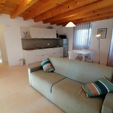 Mimosa-olib Hr Apartment *